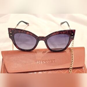 Missoni Women's Tortoise Shell Sunglasses
